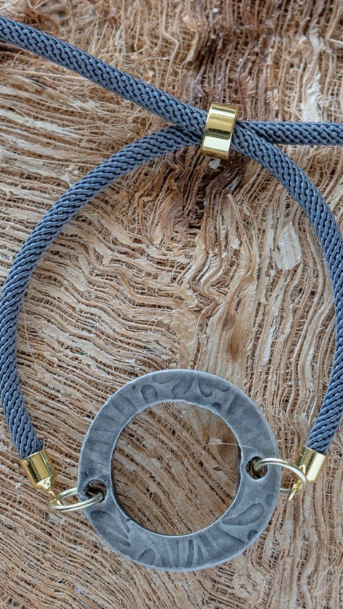 BLT-FRN02GRY: Grey Fern Ceramic Bracelet with Adjustable Grey Cable with Gold Tips