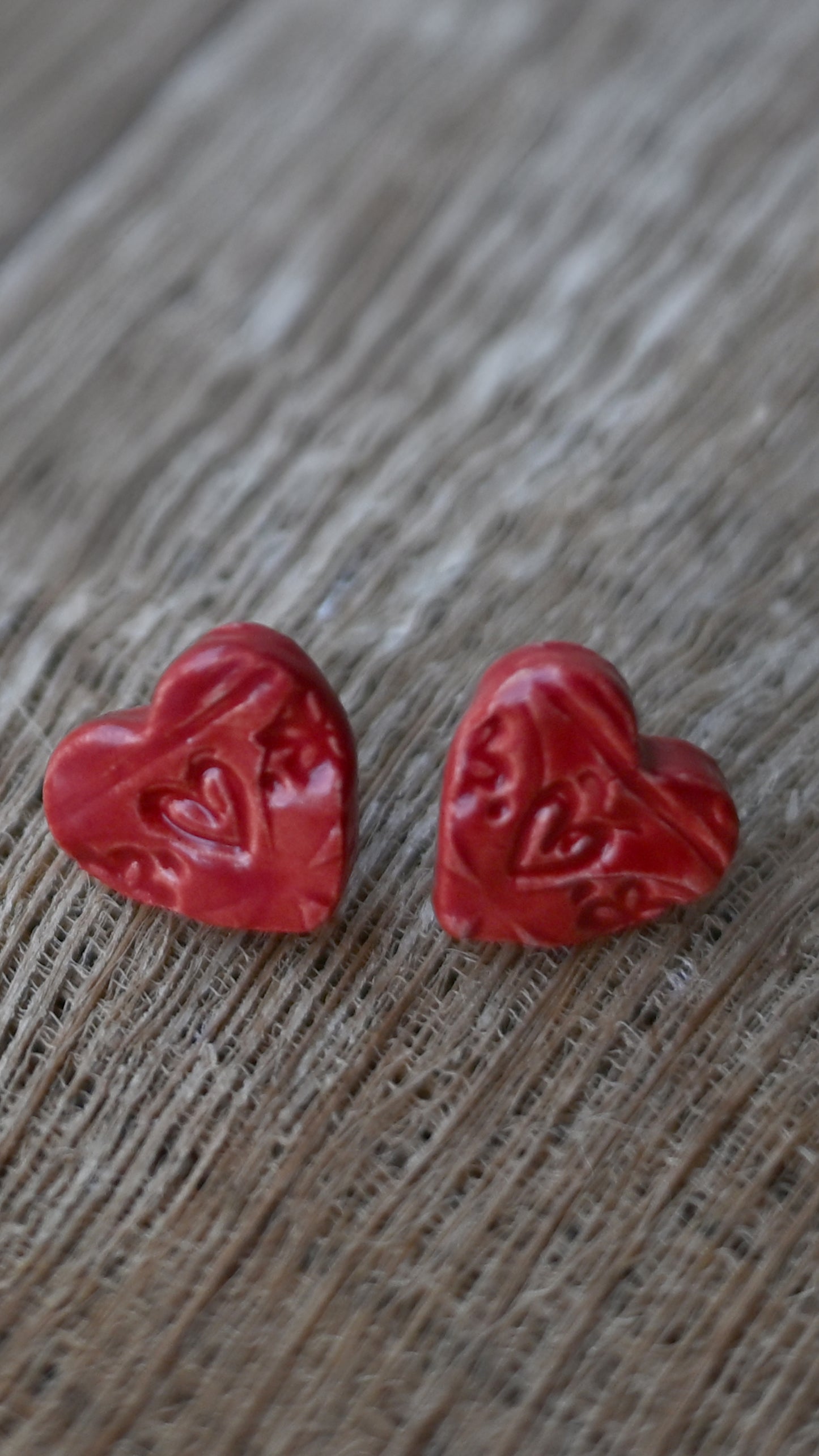 EAR-HRT01RED: Heart Ceramic Post Earrings in Red glaze