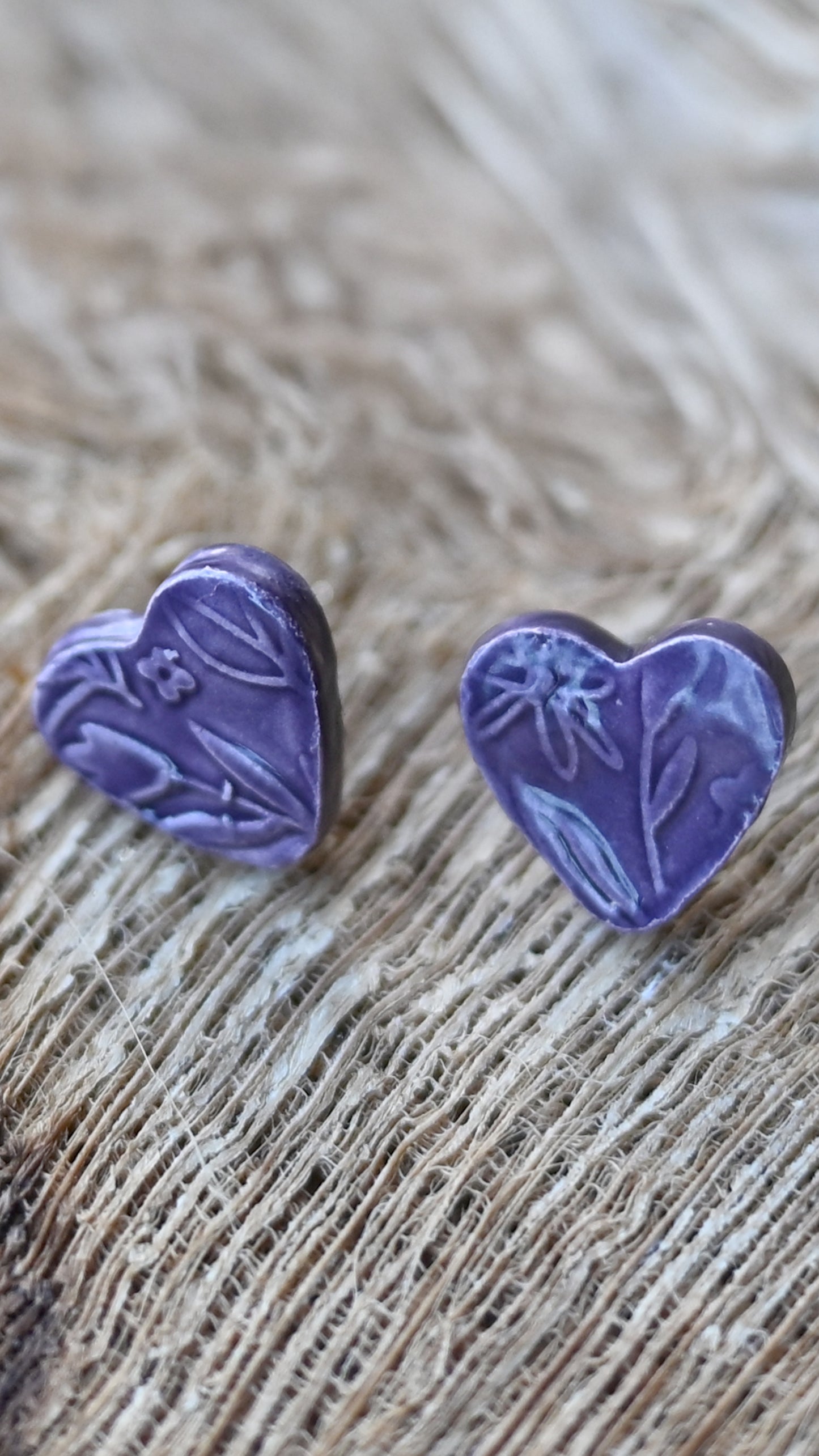 EAR-SPF03PRP: Heart Spring Flowers Ceramic Post Earrings in Purple glaze
