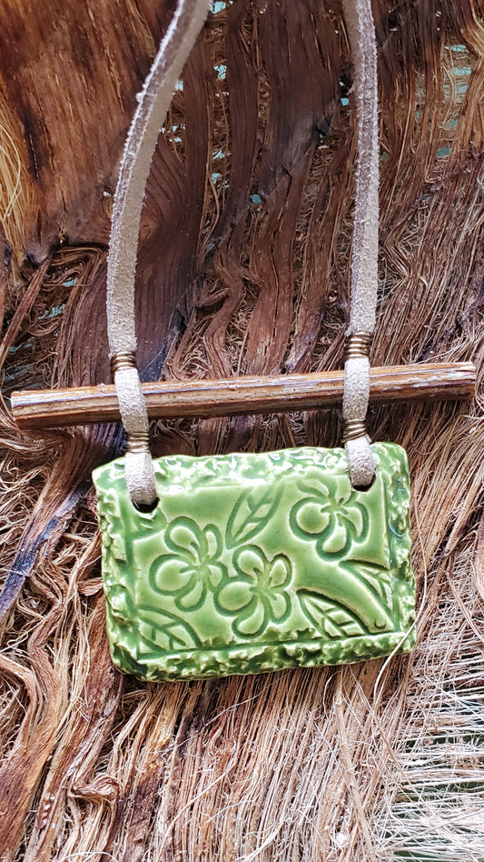 NKL-PLU02GRN: Plumeria Ceramic Necklace with Wood Twig – Green Glaze