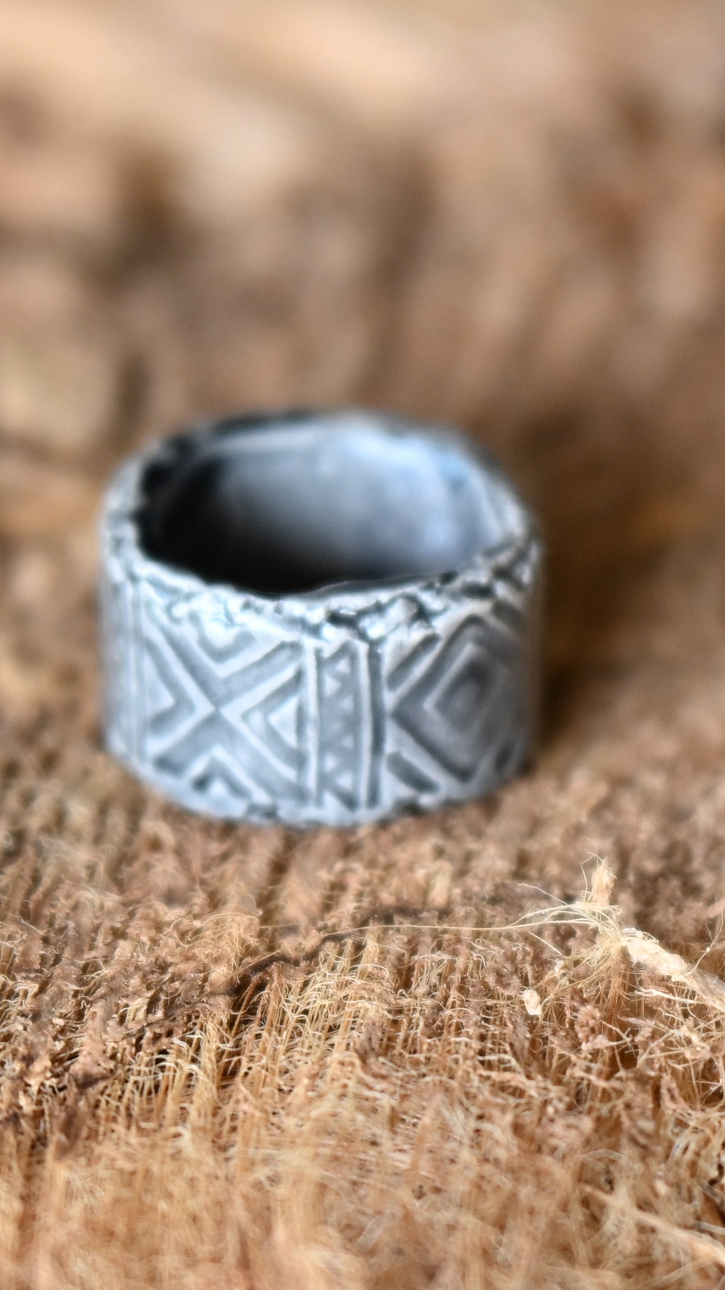 RNG-TRB1GRY-Tribal Ring in Grey Glaze