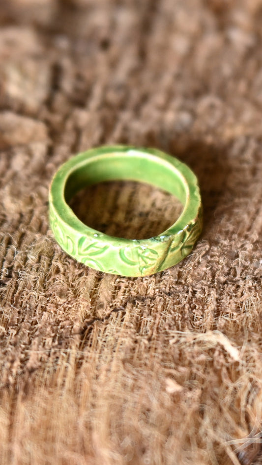 RNG-PLU02GRN: Green Plumeria Textured Ceramic Ring