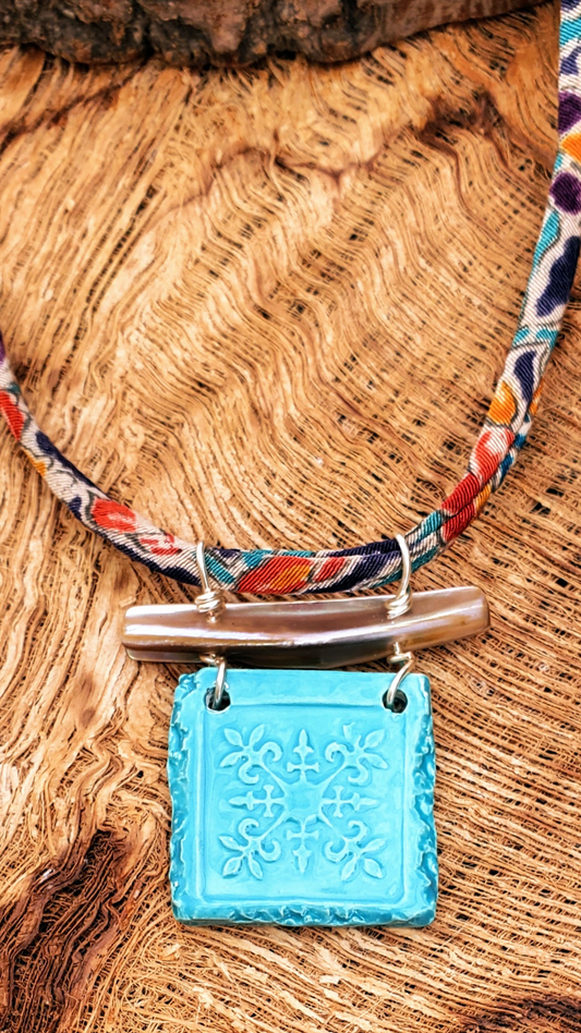 NKL-HWN01AQA: Hawaiian Quilt Hibiscus Blossom Ceramic Necklace with Abalone &amp; Repurposed Kimono – Aqua Glaze