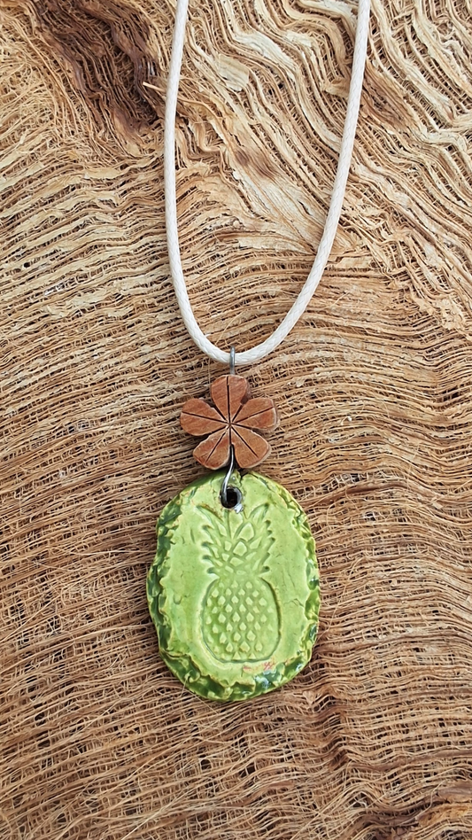 NKL-PNA01GRN: Pineapple Green Ceramic Necklace